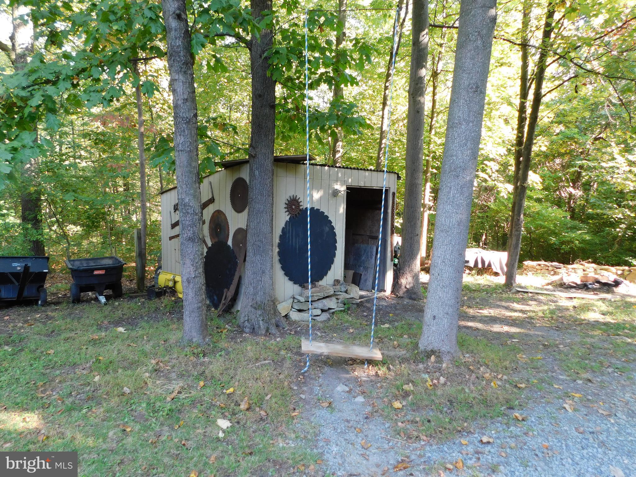 16 Ramp Lane Mertztown, PA 19539 - Photo 8 of 42 Gallery Image 8