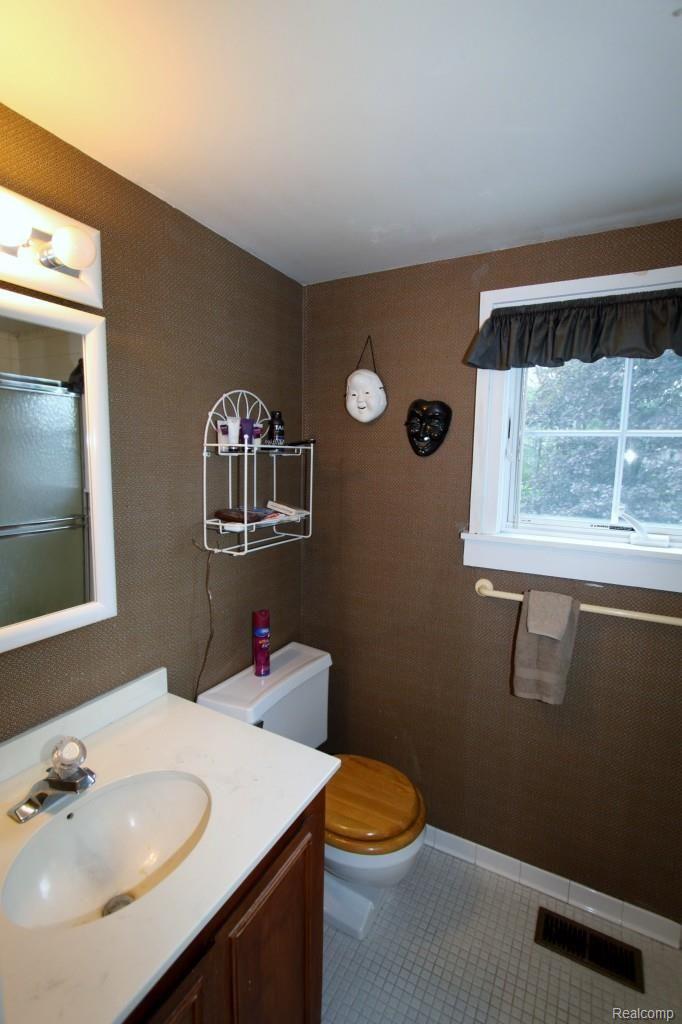 8444 Horton Road Goodrich, MI 48438 - Photo 22 of 36 IMG_9171.jpg