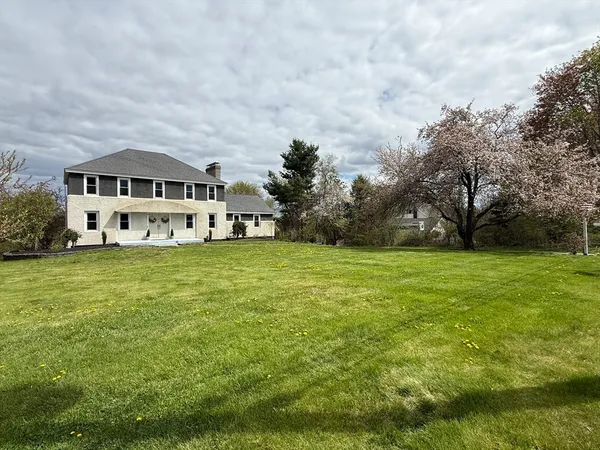 $659,900 | 15 Birch Hill Road, West Brookfield, MA 01585