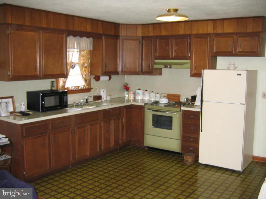 1625 Campus Road Elizabethtown, PA 17022 - Photo 13 of 19 Gallery Image 13