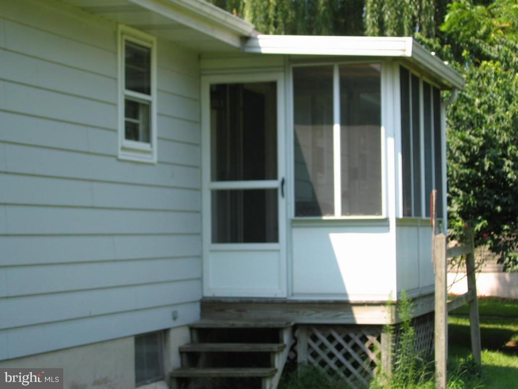 1625 Campus Road Elizabethtown, PA 17022 - Photo 4 of 19 Gallery Image 4