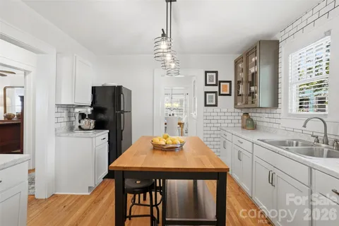 $500,000 | 2412 Lola Avenue, Charlotte, NC 28205