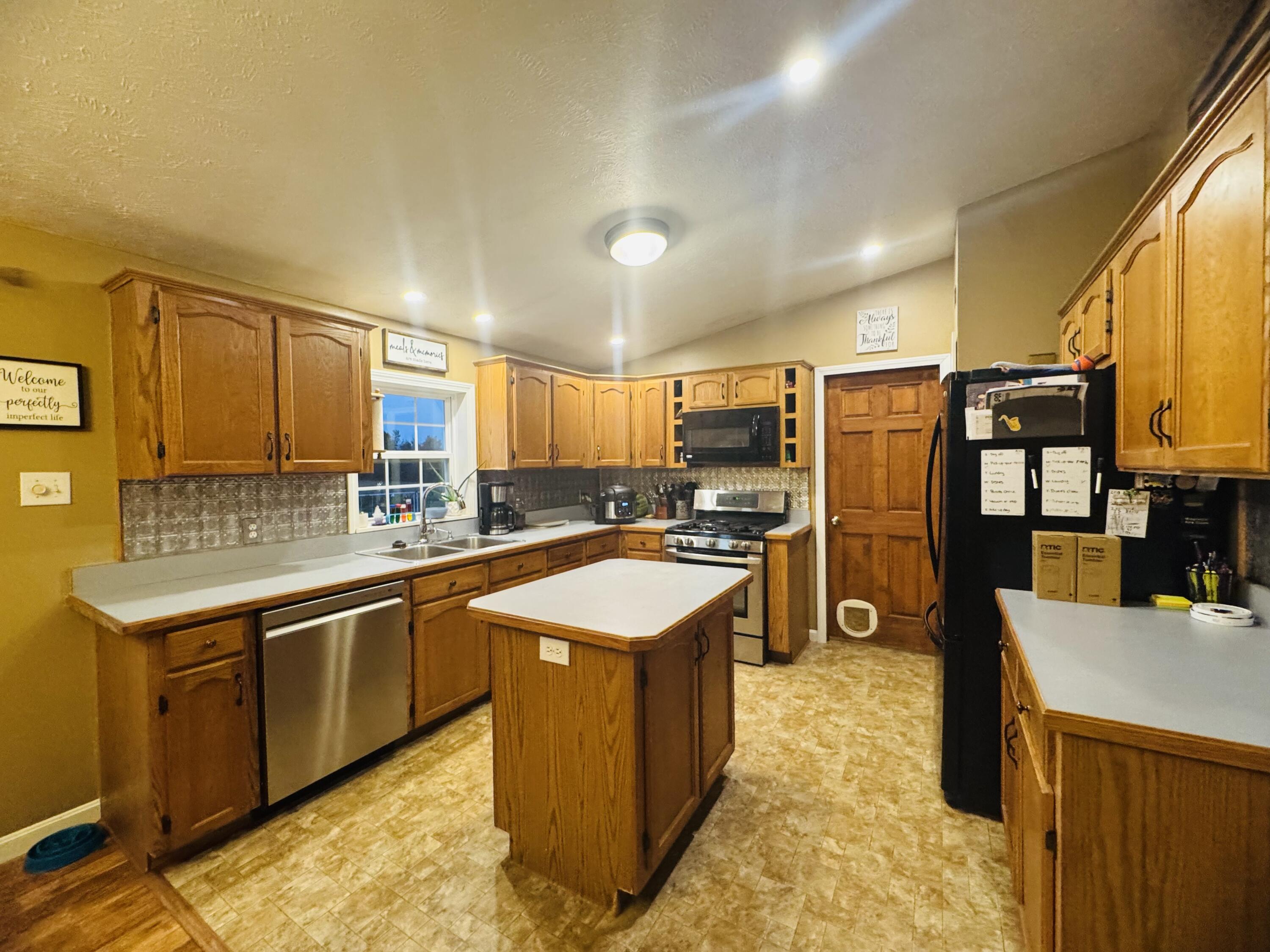 57 Emond Road Caribou, ME 04736 - Photo 12 of 34 IMG_6578