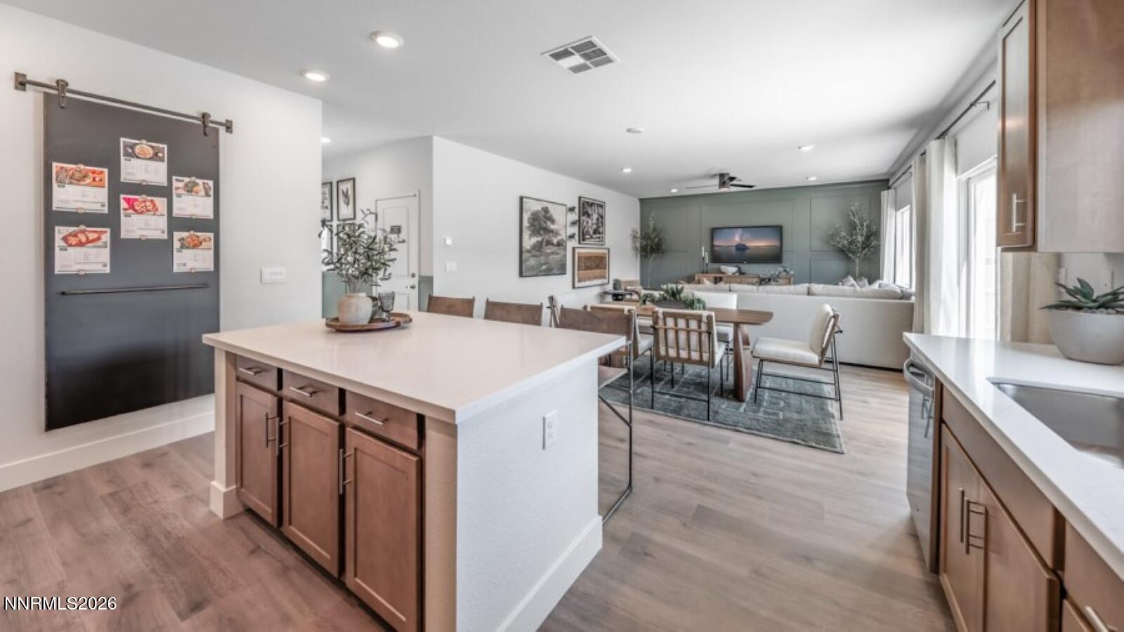 474 Radiant Drive Carson City, NV 89705 - Photo 8 of 28 Kitchen