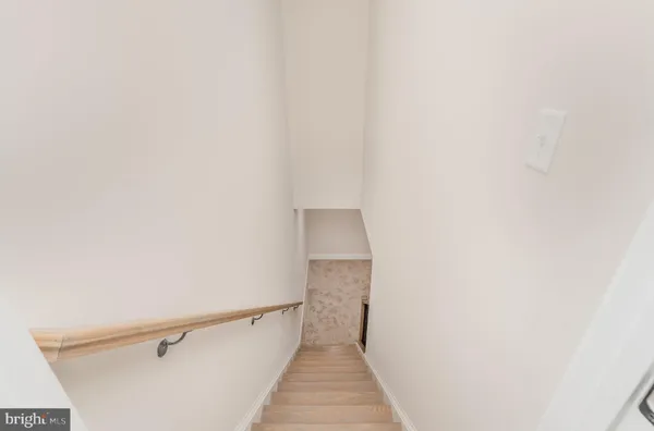 en empty room with windows