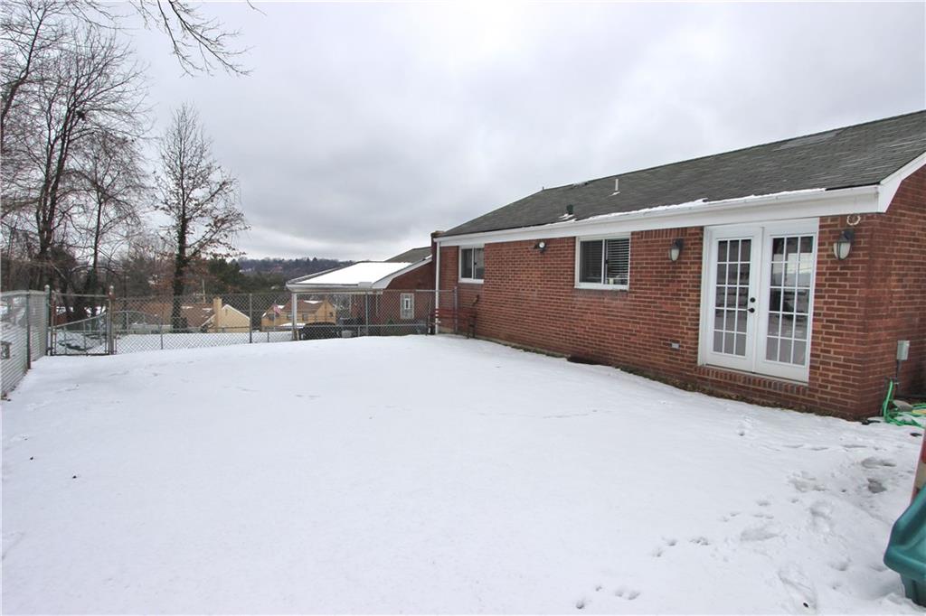 3941 Middleboro Road Castle Shannon, PA 15234 - Photo 22 of 23 Great yard for entertining