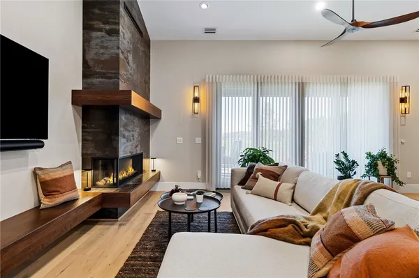 $859,900 | 205 Charles Herrmann Way, Unit 205, Penn Yan, NY 14527