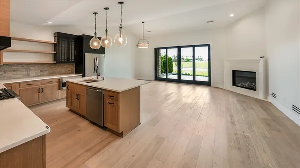 $859,900 | 205 Charles Herrmann Way, Unit 205, Penn Yan, NY 14527