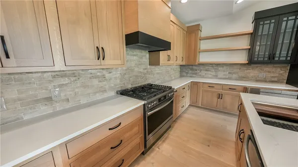 $859,900 | 205 Charles Herrmann Way, Unit 205, Penn Yan, NY 14527