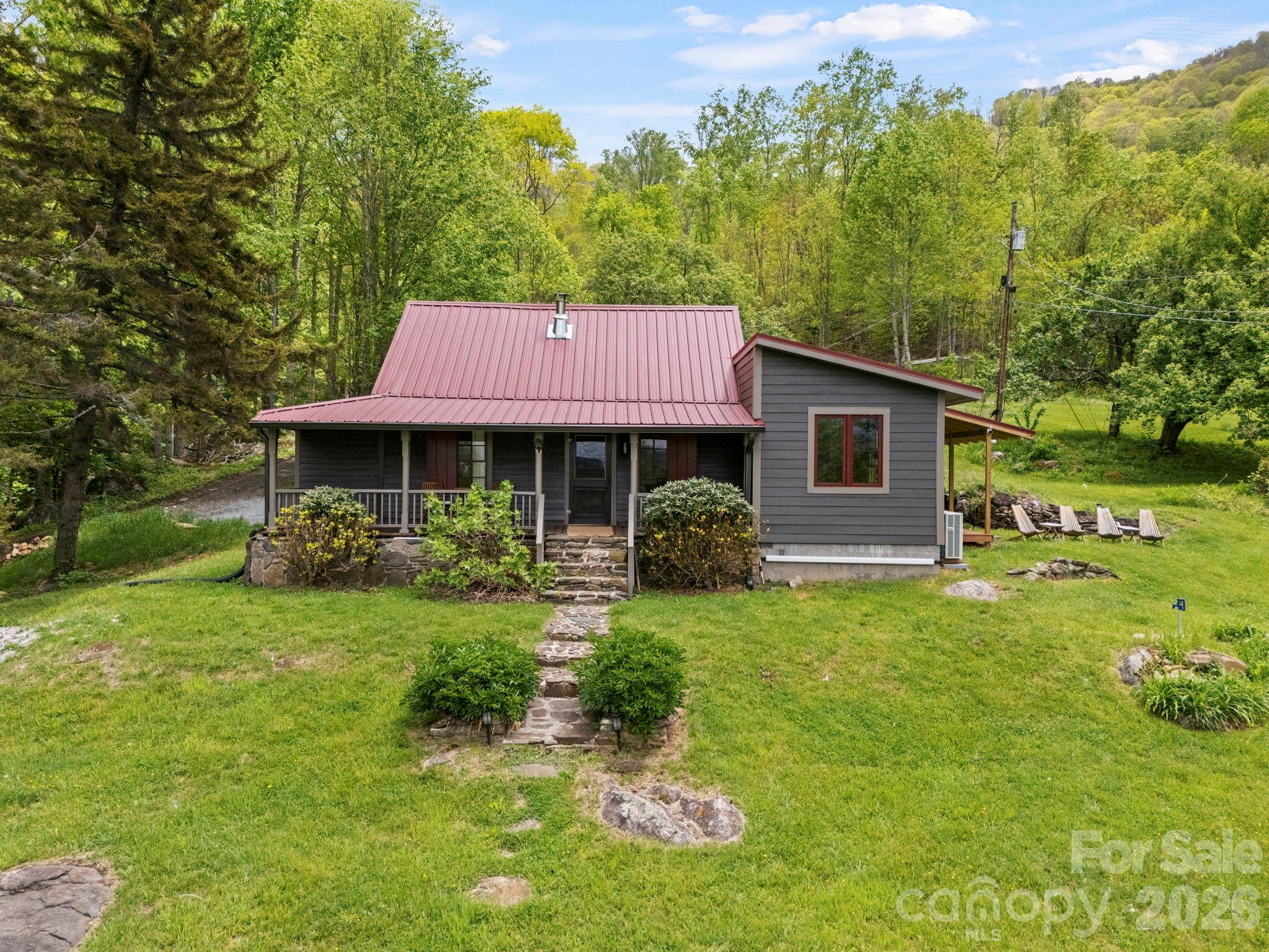1108 Pine Root Branch Road Bakersville, NC 28705 - Photo 2 of 47