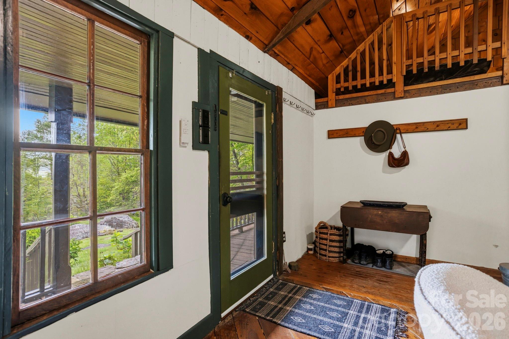 1108 Pine Root Branch Road Bakersville, NC 28705 - Photo 7 of 47