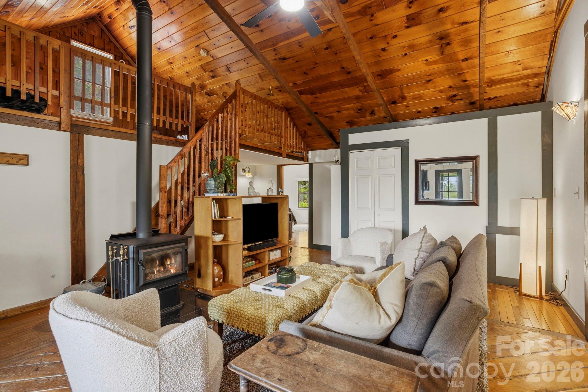 1108 Pine Root Branch Road Bakersville, NC 28705 - Photo 8 of 47