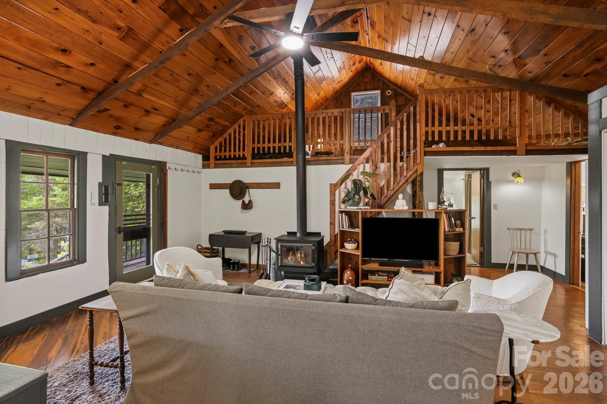 1108 Pine Root Branch Road Bakersville, NC 28705 - Photo 9 of 47