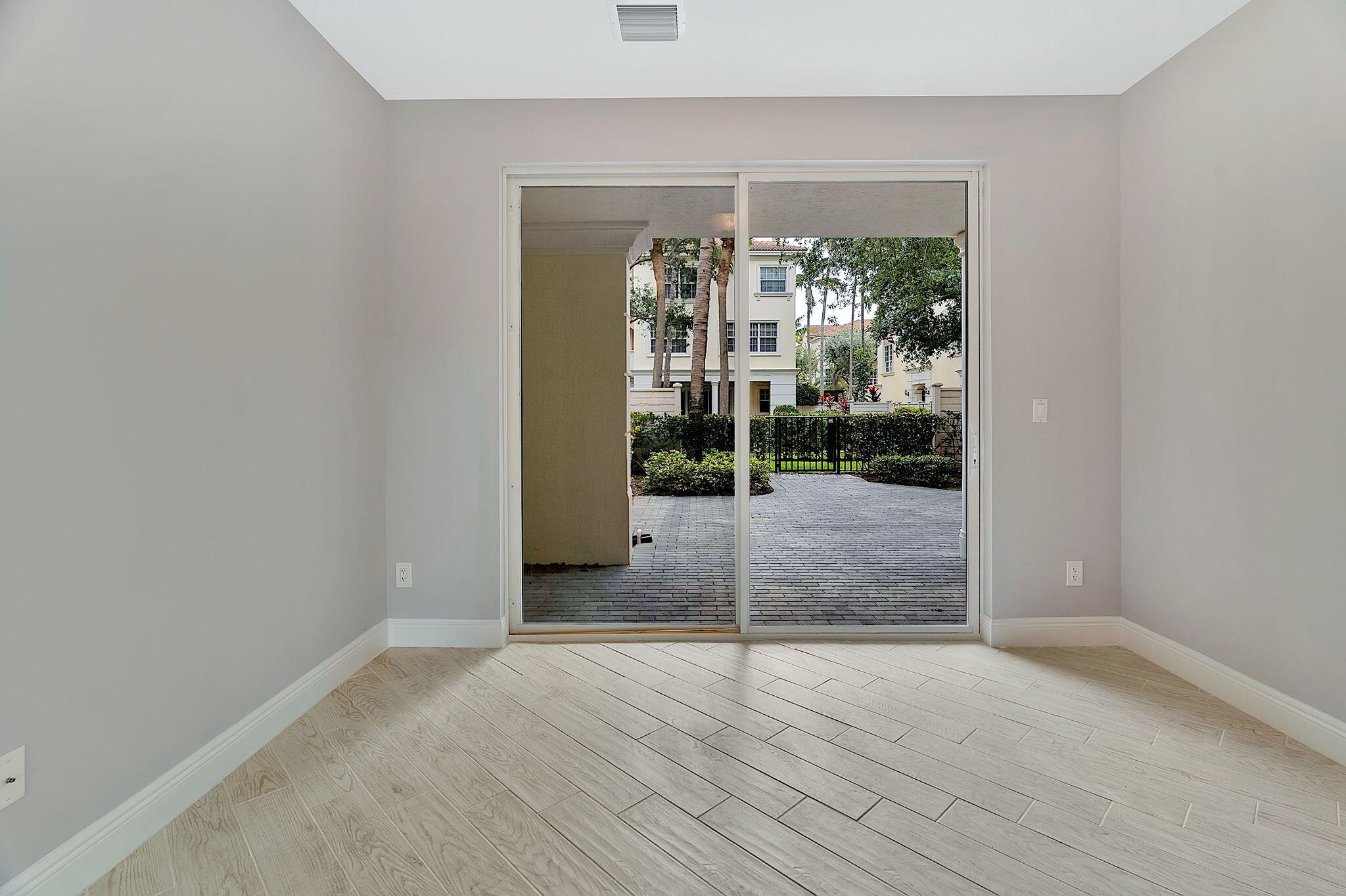 5570 Northeast Trieste Terrace Boca Raton, FL 33487 - Photo 8 of 39 Bedroom 4 1st floor