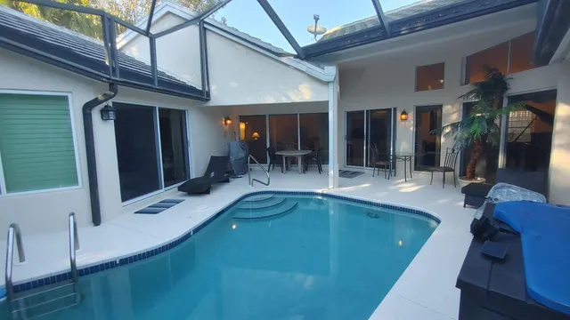 $15,000 | 16461 Riverwind Drive, Jupiter, FL 33477