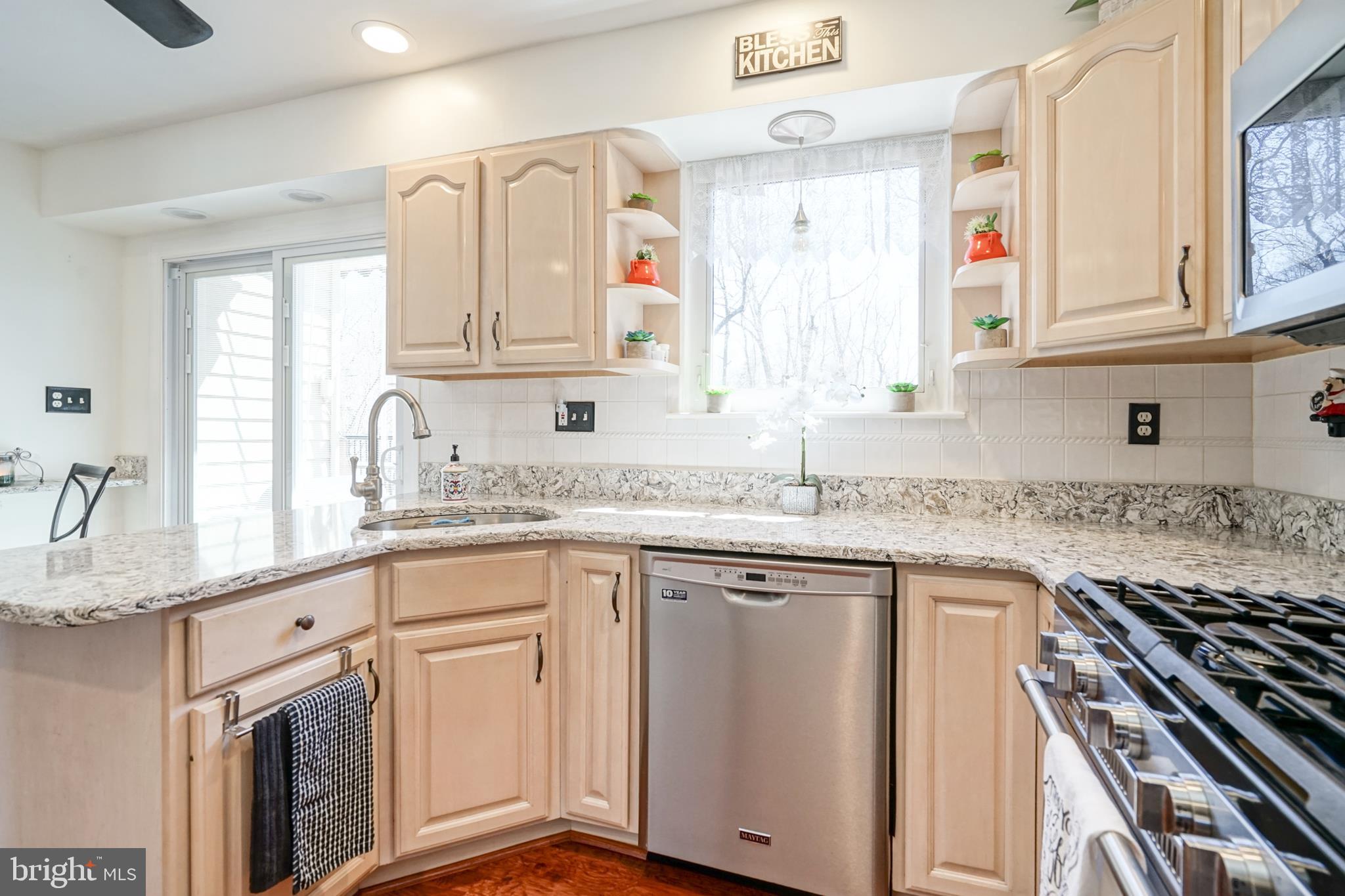808 East Evesham Road Glendora, NJ 08029 - Photo 11 of 37 Kitchen