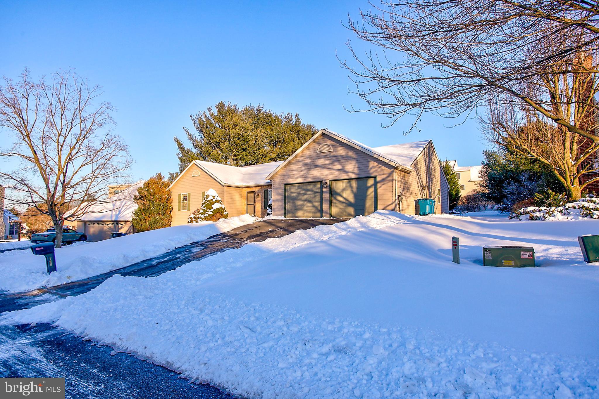 755 Oxford Road Lancaster, PA 17601 - Photo 3 of 41 Gallery Image 3