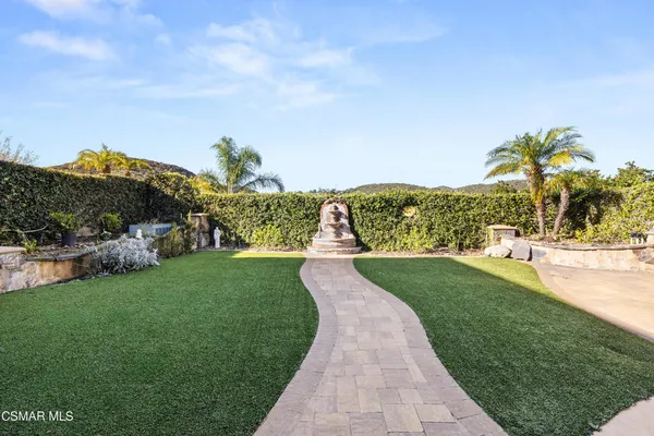 $1,325,000 | 615 Camino Del Lago, Newbury Park, CA 91320