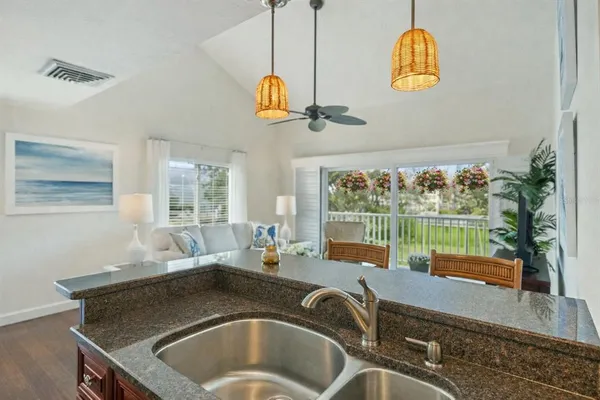 $599,000 | 109 Bayshore Road, Unit 10, Nokomis, FL 34275