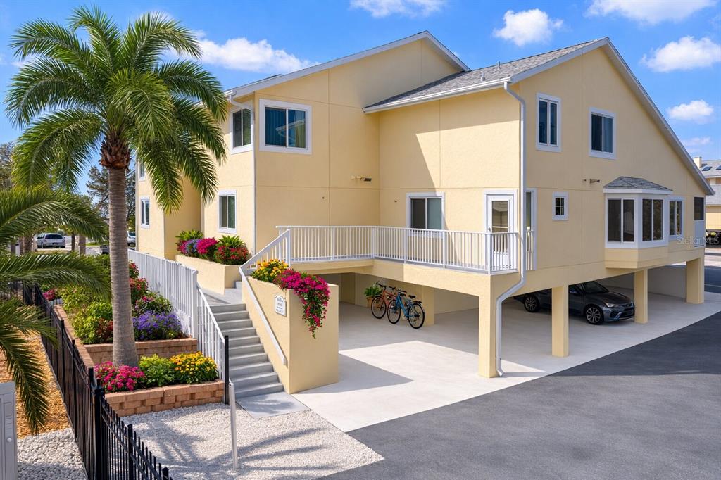 109 Bayshore Road, Unit 10 Nokomis, FL 34275 - Photo 2 of 90