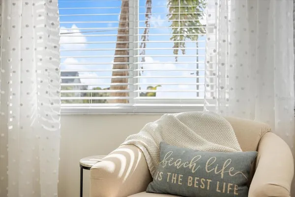 $599,000 | 109 Bayshore Road, Unit 10, Nokomis, FL 34275