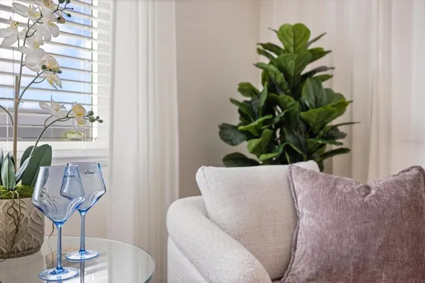 $599,000 | 109 Bayshore Road, Unit 10, Nokomis, FL 34275