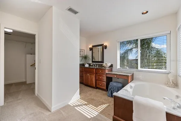 $599,000 | 109 Bayshore Road, Unit 10, Nokomis, FL 34275