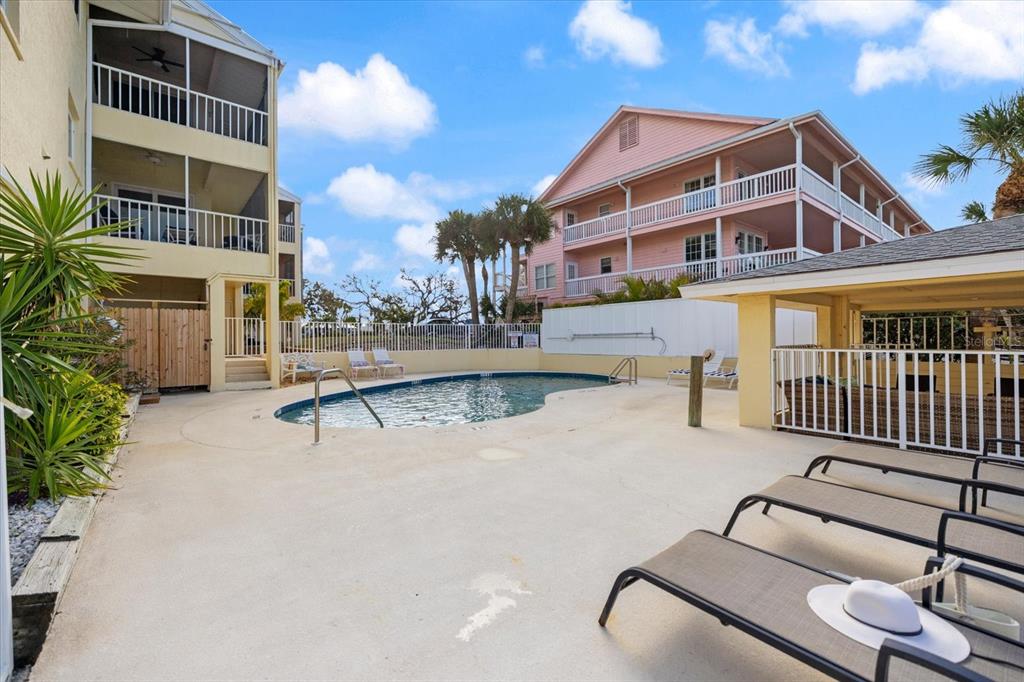 109 Bayshore Road, Unit 10 Nokomis, FL 34275 - Photo 54 of 90