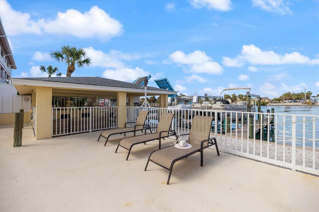 109 Bayshore Road, Unit 10 Nokomis, FL 34275 - Photo 56 of 90