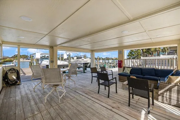 $599,000 | 109 Bayshore Road, Unit 10, Nokomis, FL 34275