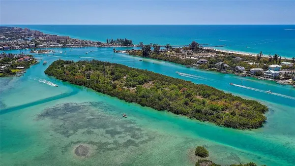 $599,000 | 109 Bayshore Road, Unit 10, Nokomis, FL 34275