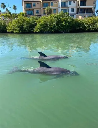 $599,000 | 109 Bayshore Road, Unit 10, Nokomis, FL 34275