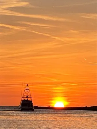 $599,000 | 109 Bayshore Road, Unit 10, Nokomis, FL 34275