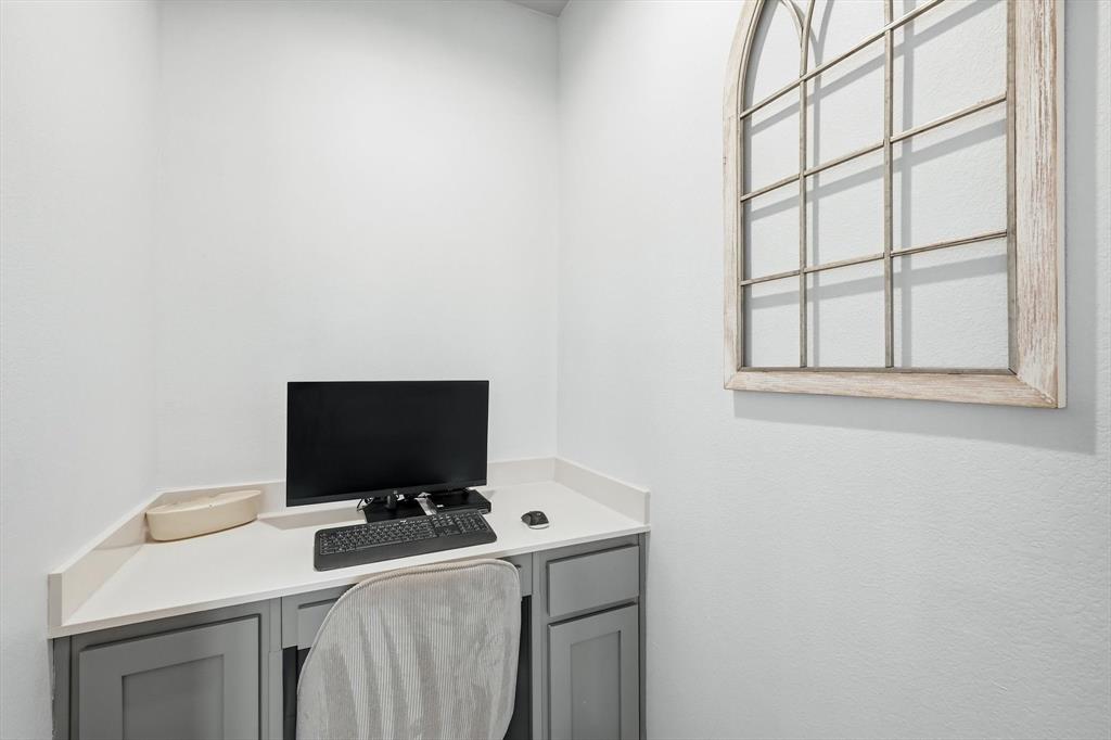 2369 Briscoe Rnch Drive Weatherford, TX 76087 - Photo 20 of 40