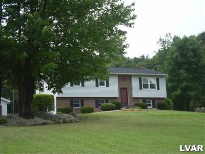 302 Forgedale Road Mertztown, PA 19539 - Photo 1 of 10 Gallery Image 1