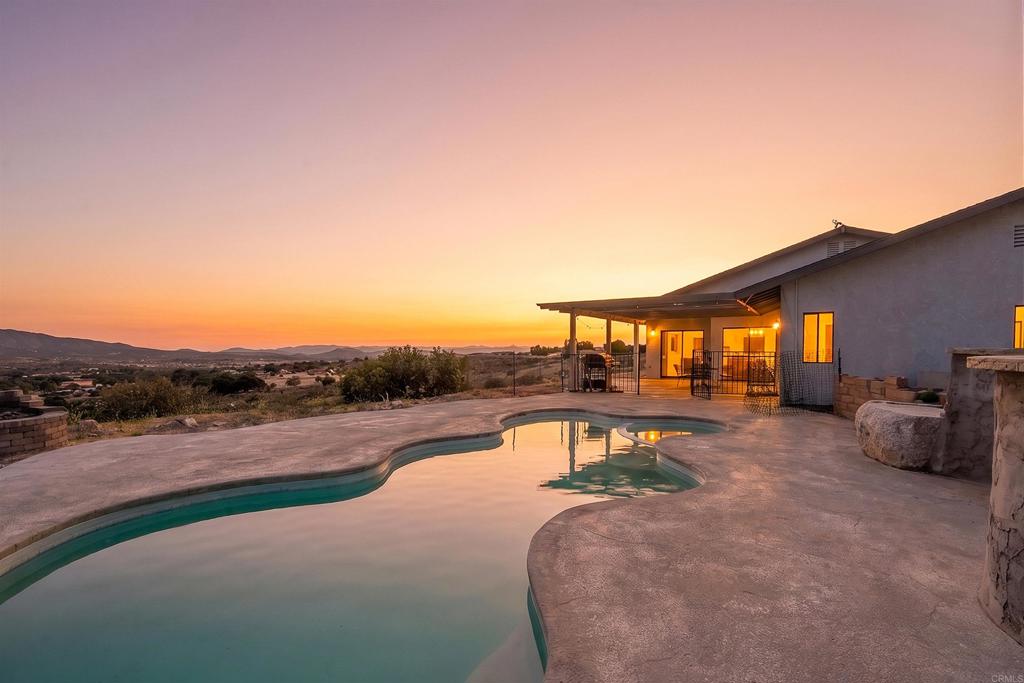 39230 Opalocka Road Boulevard, CA 91905 - Photo 4 of 28