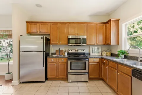 $519,000 | 866 Beth Drive, Nashville, TN 37206