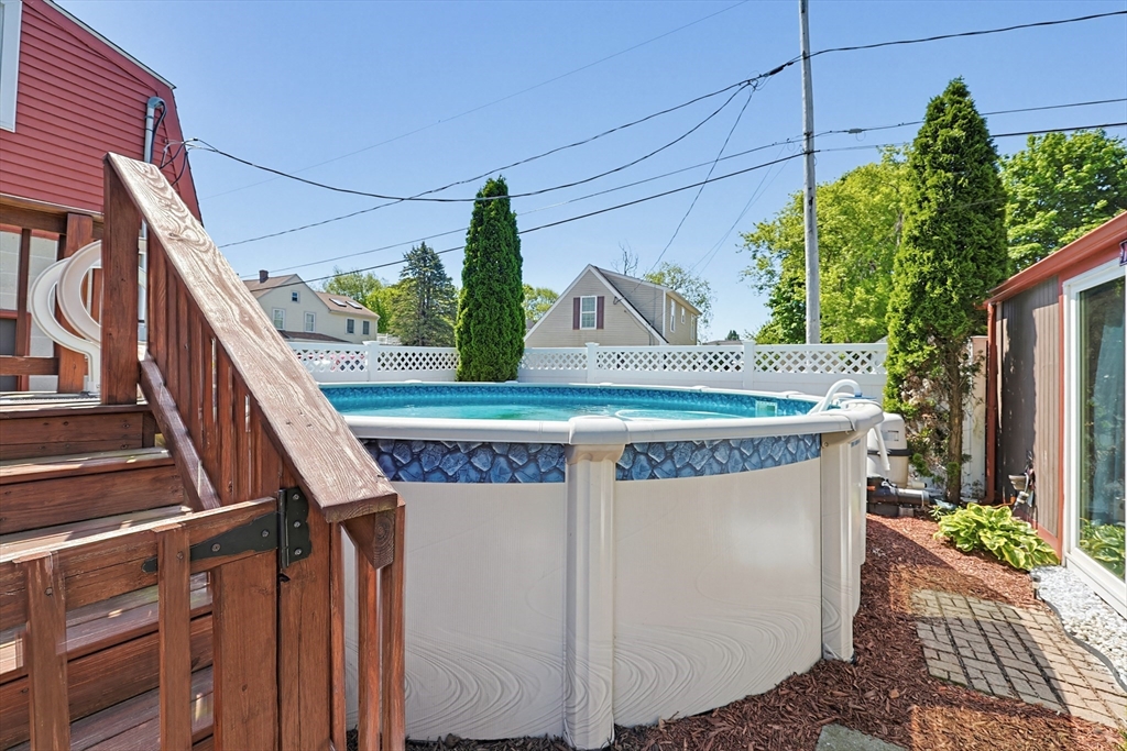 160 Sherman Road Somerset, MA 02726 - Photo 14 of 34