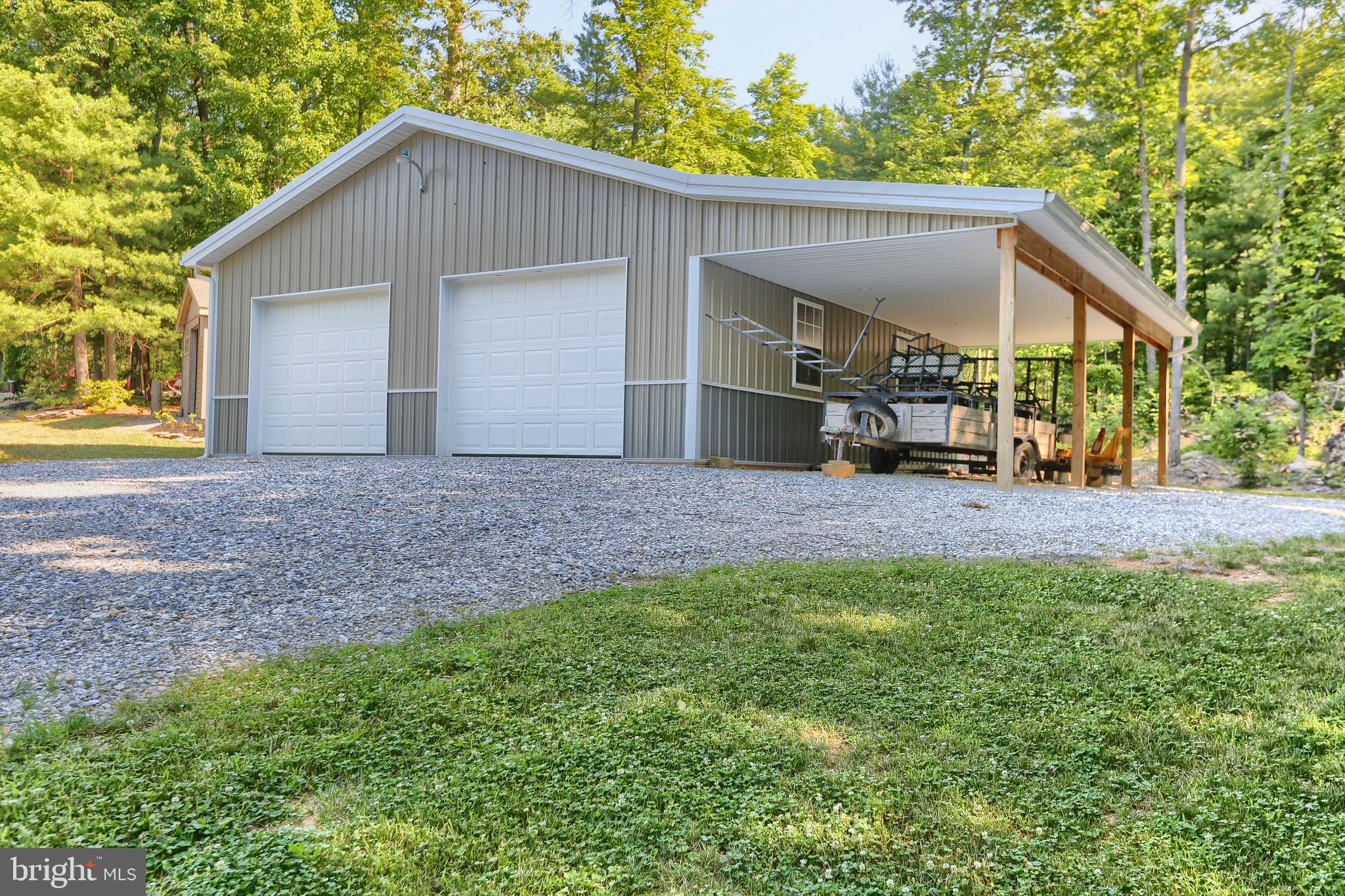 2639 County Line Road Dillsburg, PA 17019 - Photo 3 of 43 Gallery Image 3