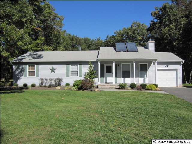 418 Cobain Road Jackson, NJ 08527 - Photo 1 of 3 Primary Photo