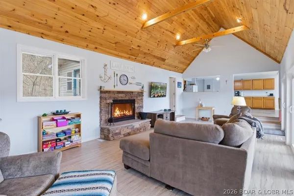 $595,000 | 25898 Indian Creek Lane, Barnett, MO 65011