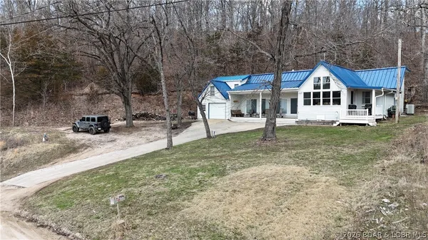 $595,000 | 25898 Indian Creek Lane, Barnett, MO 65011