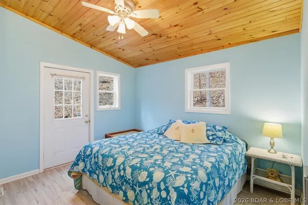 $595,000 | 25898 Indian Creek Lane, Barnett, MO 65011