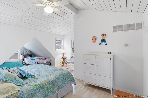 $595,000 | 25898 Indian Creek Lane, Barnett, MO 65011