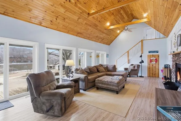 $595,000 | 25898 Indian Creek Lane, Barnett, MO 65011