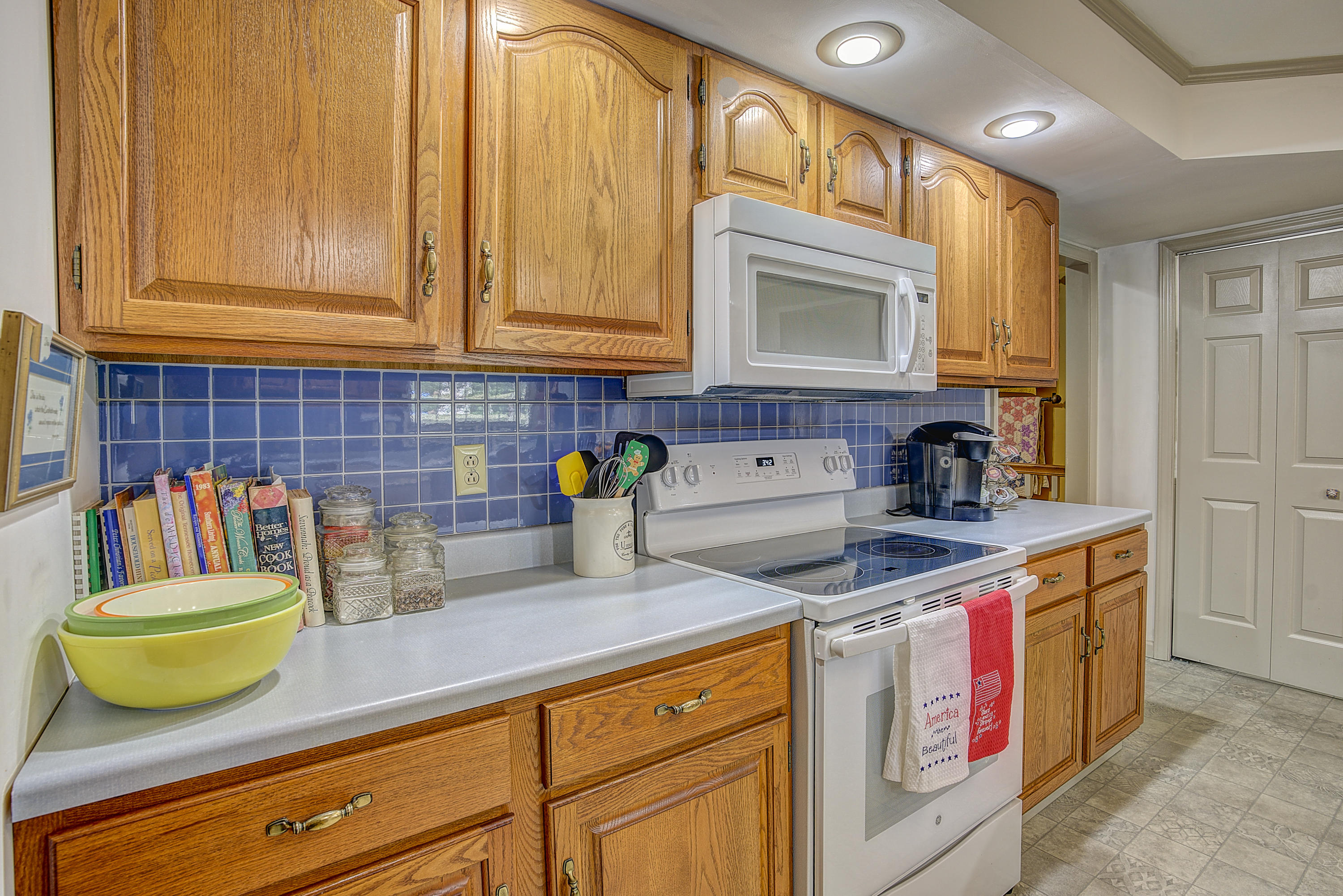 1102 Hillendale Road Johnson City, TN 37615 - Photo 27 of 40 Hillen--25