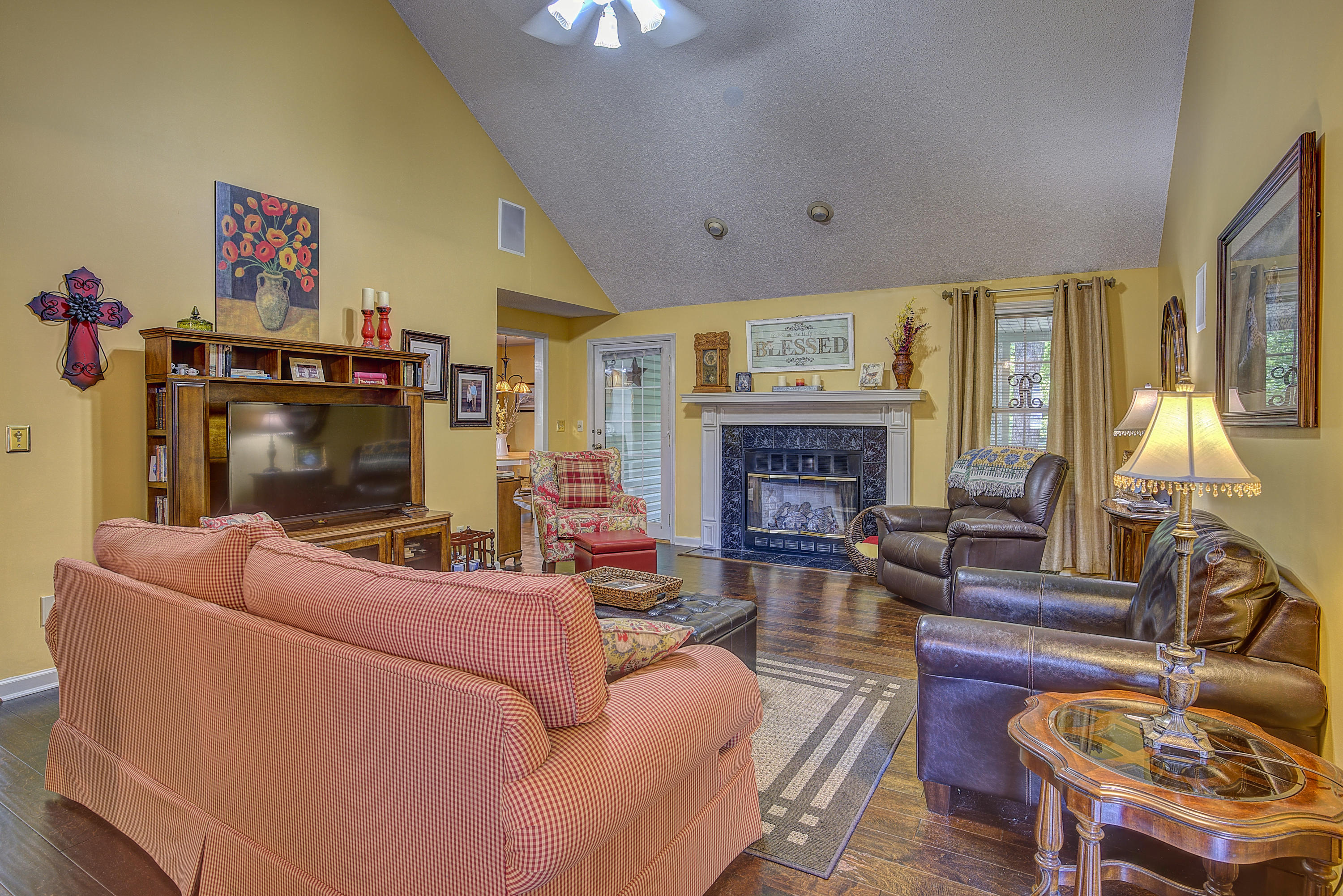 1102 Hillendale Road Johnson City, TN 37615 - Photo 5 of 40 Hillen--1