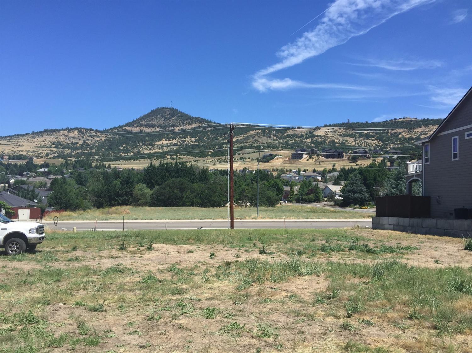 4674 Hillcrest Road Medford, OR 97504 - Photo 2 of 2 Additional Photo