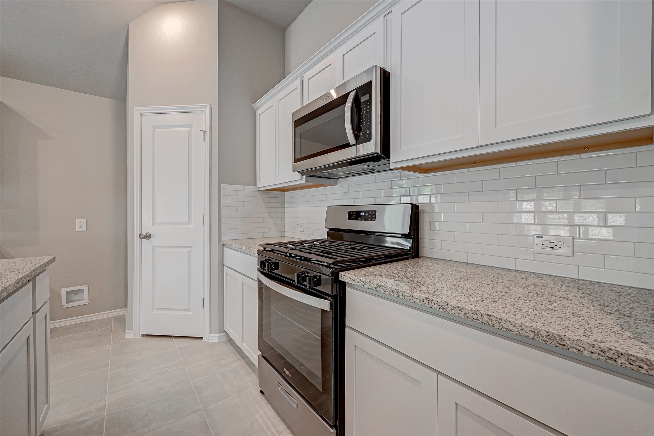 32013 Towering Birch Trail Conroe, TX 77385 - Photo 11 of 41