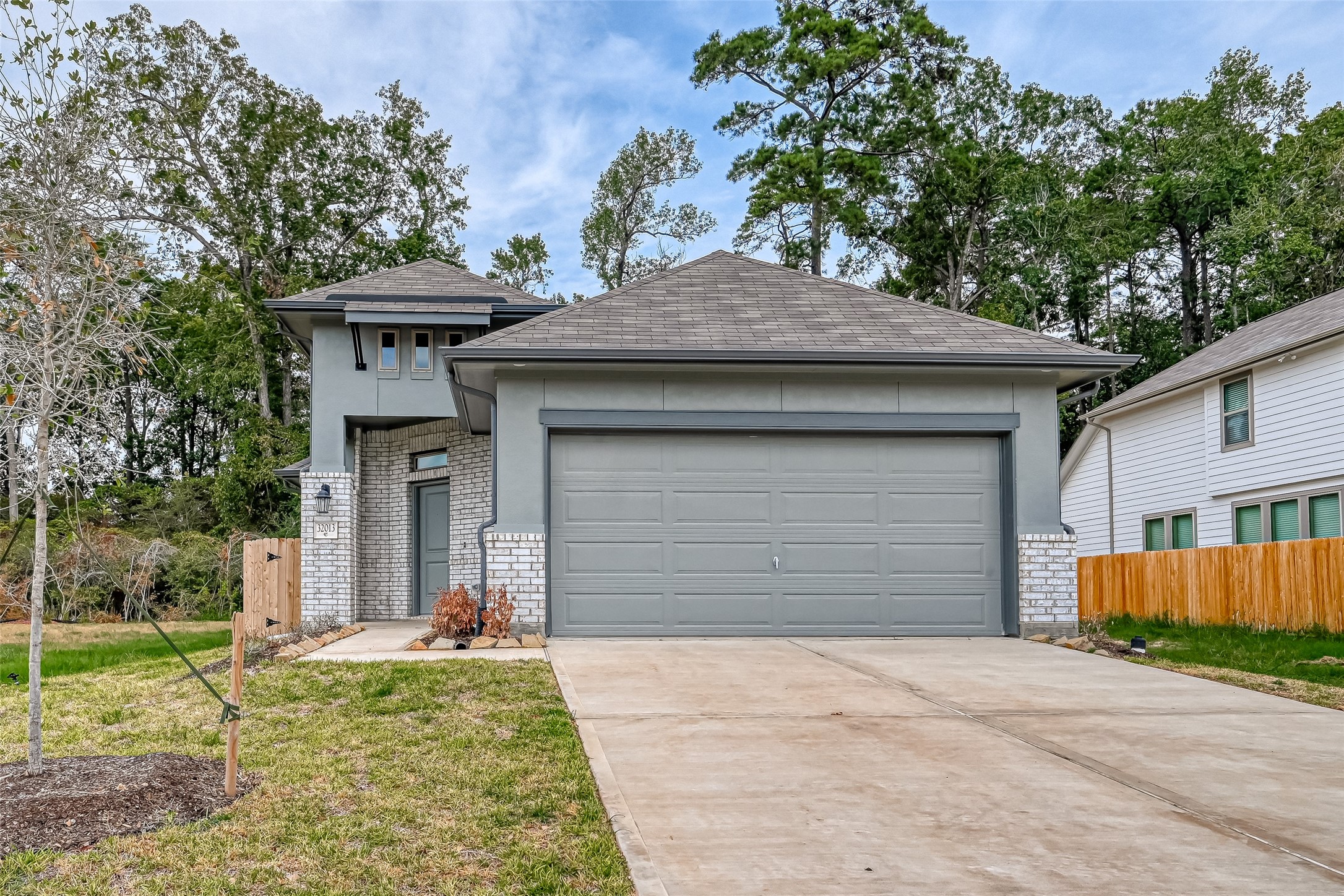 32013 Towering Birch Trail Conroe, TX 77385 - Photo 3 of 41